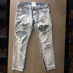 One teaspoon, boyfriend fit, distressed jeans